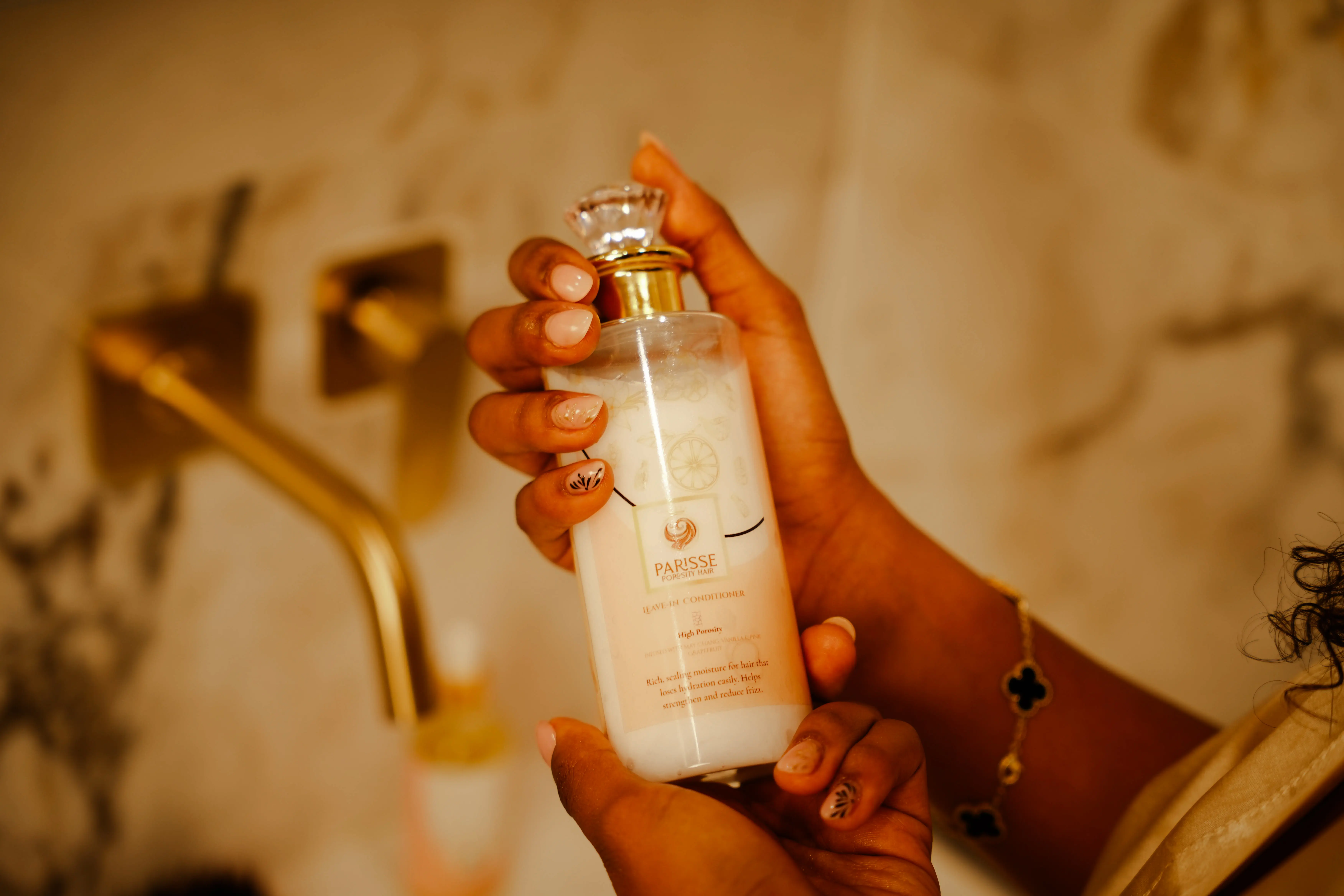 High Porosity Leave In Conditioner